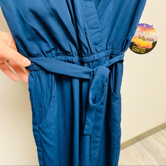 NEW BeBop Navy Wrap Jumpsuit XS - Picture 6 of 8
